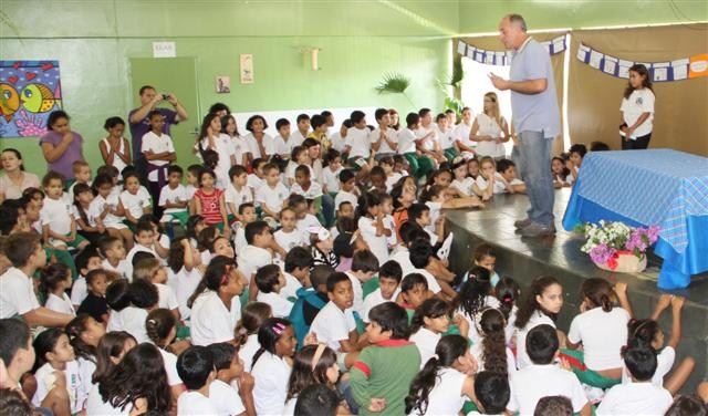 Presidente da Câmara é sabatinado por estudantes