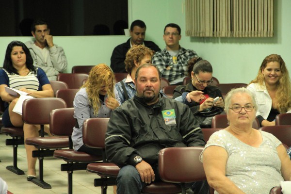 Sessão de pauta suave teve 40 indicações ao Executivo