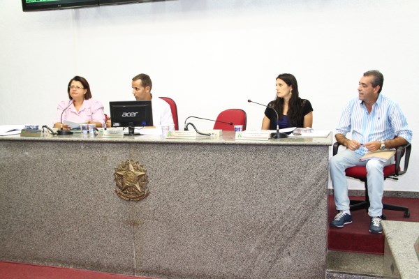 Vereadores comemoram conquista de emendas para o município