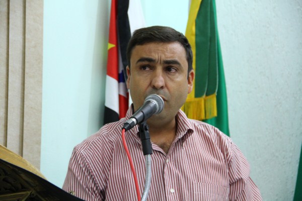 Resposta de requerimento não agrada ...