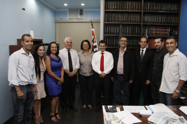 Presidente recebe visita na Câmara