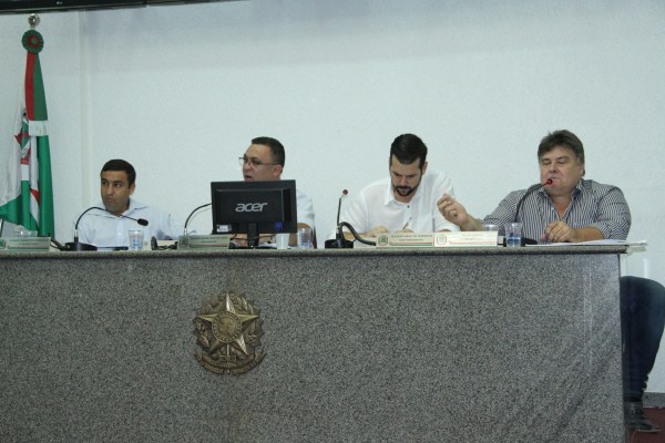 Conheça as emendas discutidas ao PLC 02/2015