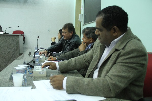 Câmara aprova Moção, PL e um Requerimento