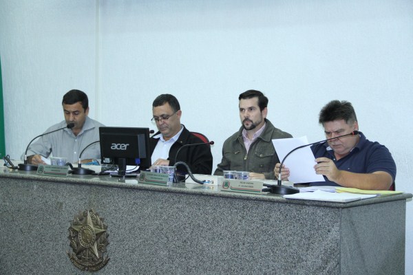 Sessão da Câmara tem apenas leitura de documentos