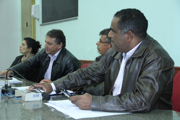 Após discussão, Câmara aprova Projetos e Moções