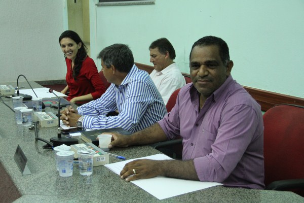 Vereadores rejeitam Requerimento