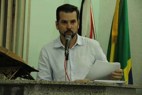 Vereadores petistas aprovam 2 Requerimentos