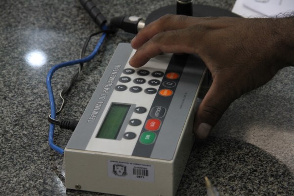 Câmara aprova 2 Projetos e 1 Requerimento