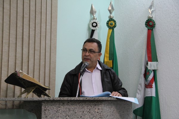 Câmara derruba veto a PL que beneficia usuários de ônibus