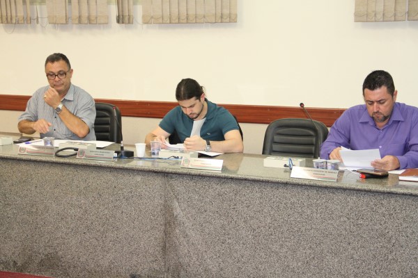 Vereadores pedem ao Executivo projeto para anistia fiscal