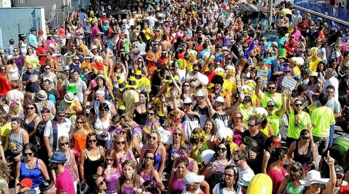 Feriado de carnaval não é mantido como ponto facultativo pelo governo de SP