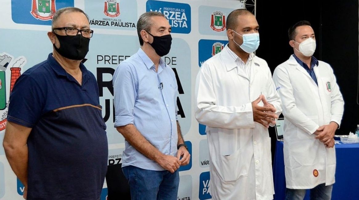 Câmara Municipal de Várzea Paulista auxilia no processo de vacinação contra o Covid-19 nesta quinta-feira (21)