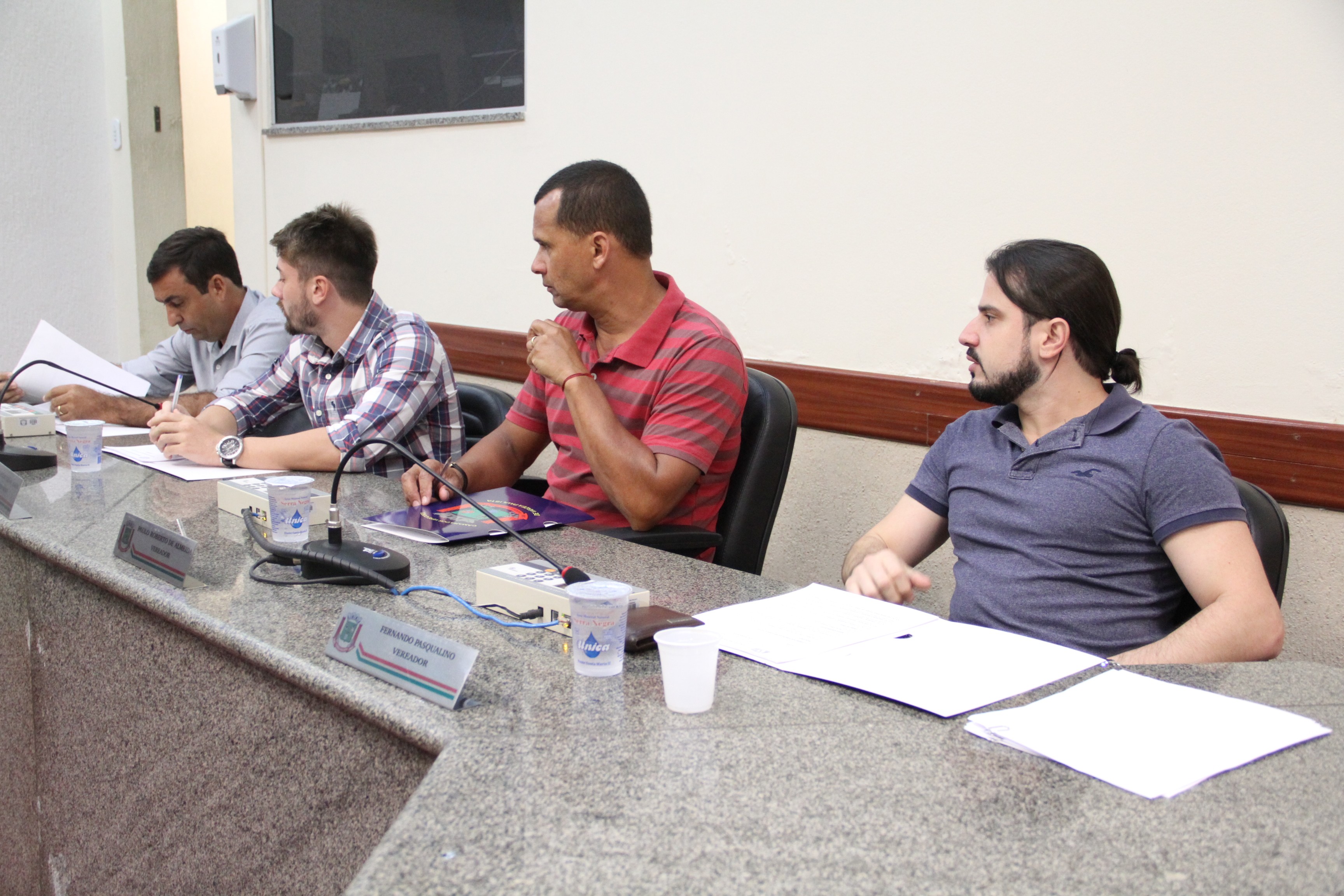 Vereadores reconvocam gestor de Obras para próxima sessão