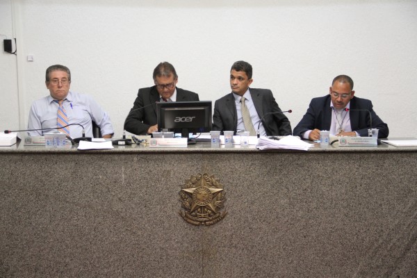 Vereadores aprovam Moção e 2 Requerimentos