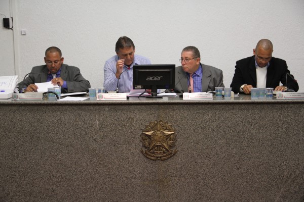 Vereadores aprovam Projeto e Moção