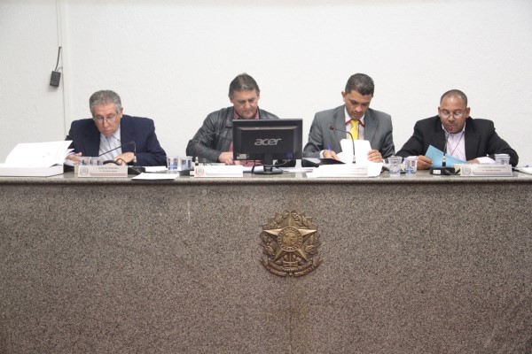 Vereadores aprovam 1 projeto e 1 requerimento