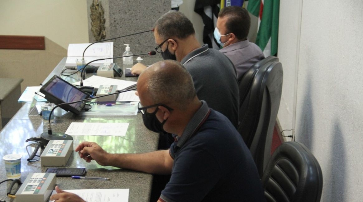 Câmara aprova lei que autoriza o Poder Executivo Municipal a firmar convênio de leitos de UTI