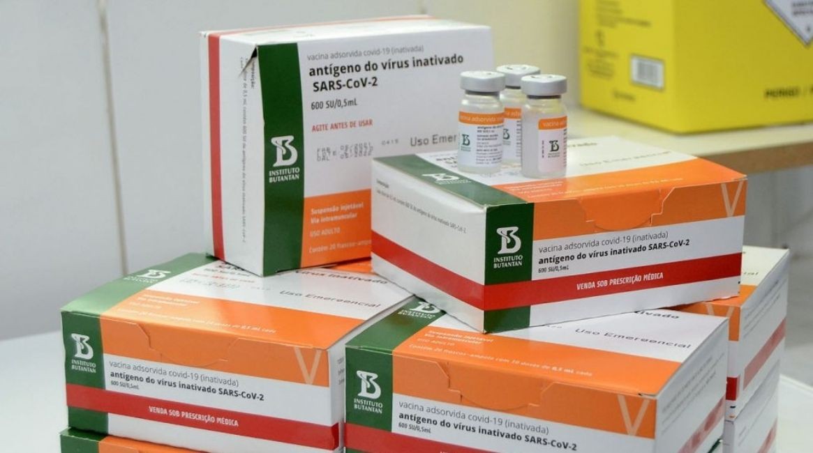 Várzea Paulista recebe mais 2.100 doses de vacina contra a Covid-19 nesta terça-feira