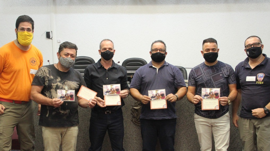 Câmara recebe visita de representante da AJUDE