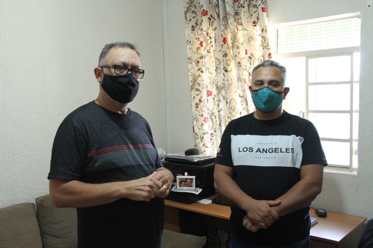 Presidente da Câmara atende pedido e visita morador de Várzea Paulista