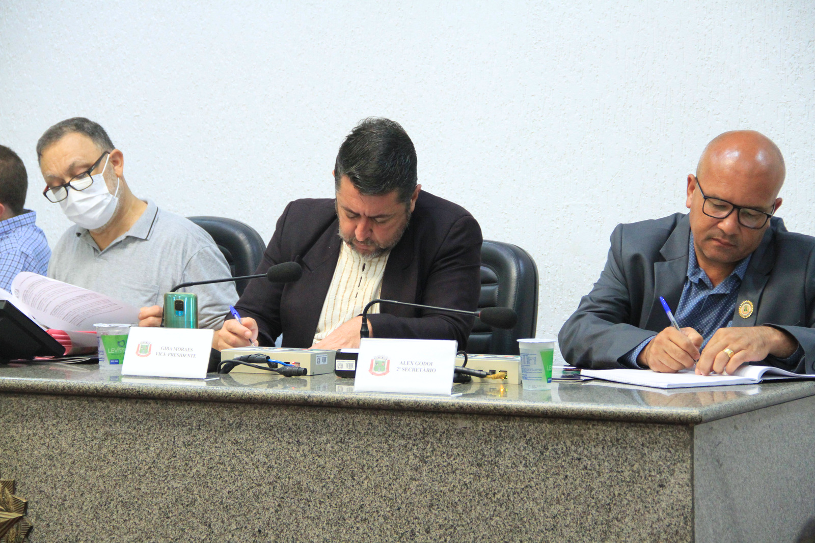 Cinco Projetos de Resolução foram aprovados