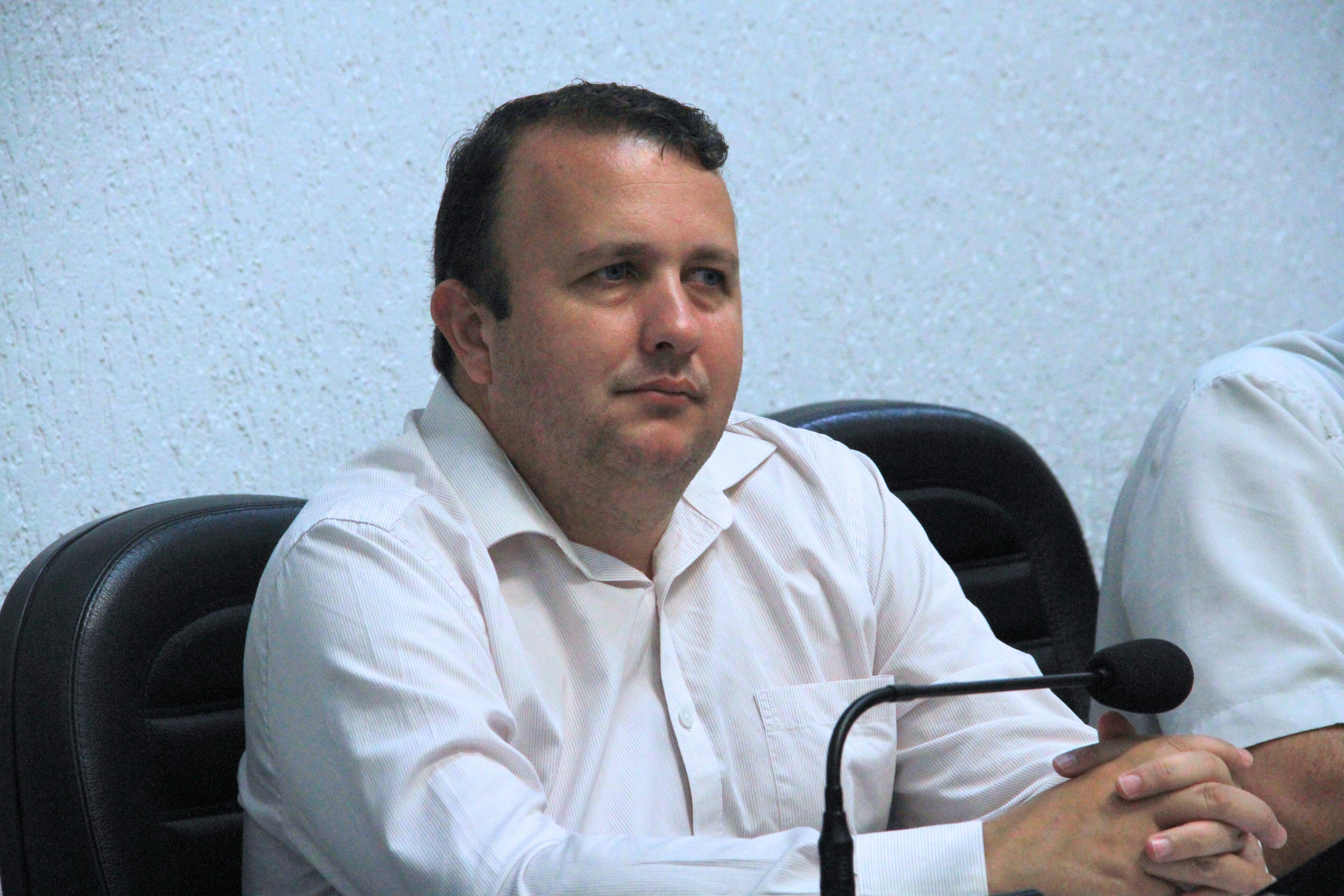 Vereadores se reúnem para a 105ª Sessão Ordinária