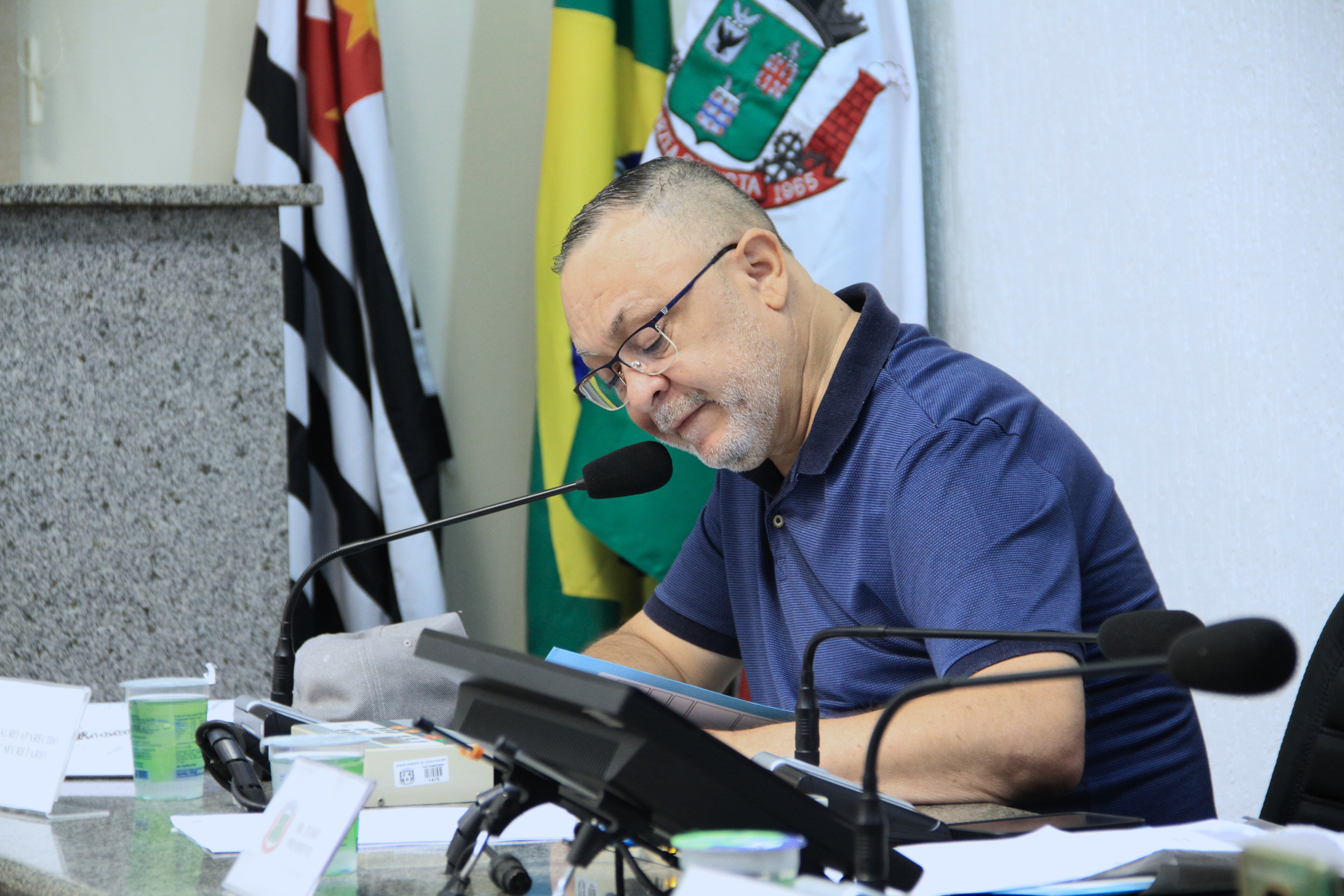 Funcionamento do comércio local aos domingos e feriados é aprovado pela Câmara Municipal