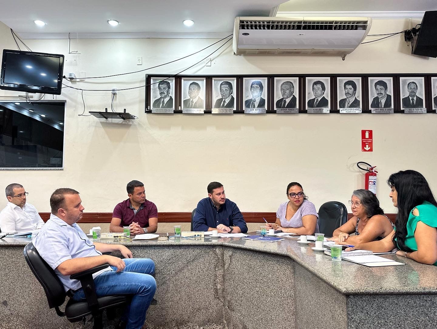 Comissão de Orçamento, Finanças e Contabilidade﻿ realiza reunião