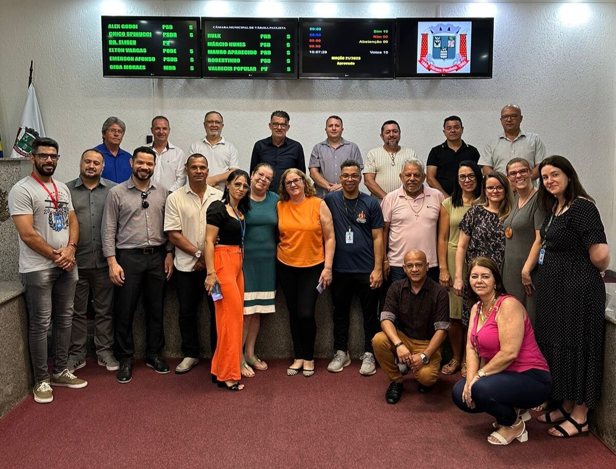 Vereadores se reúnem para a 115ª Sessão Ordinária