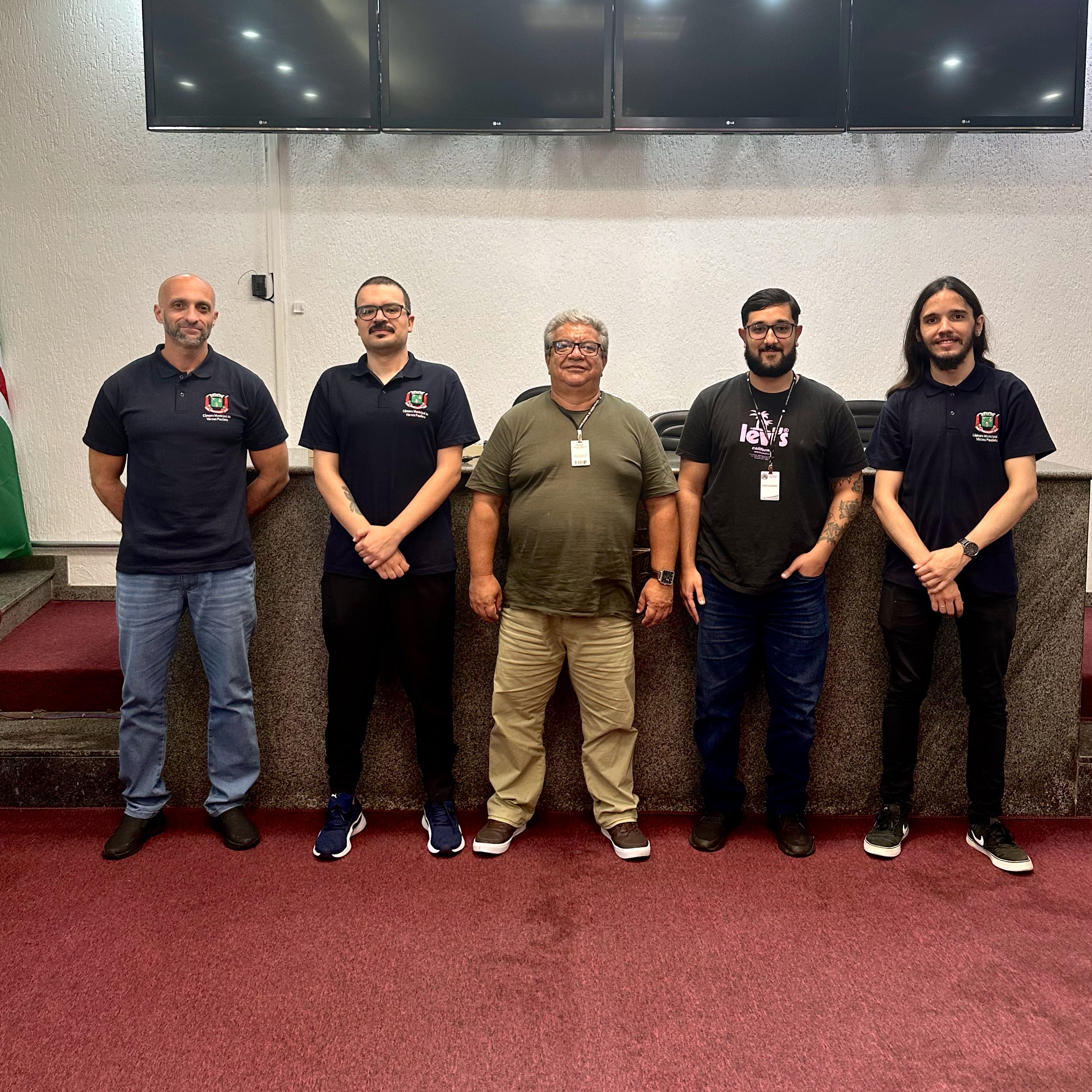 Novos servidores tomam posse para diferentes áreas da Câmara Municipal