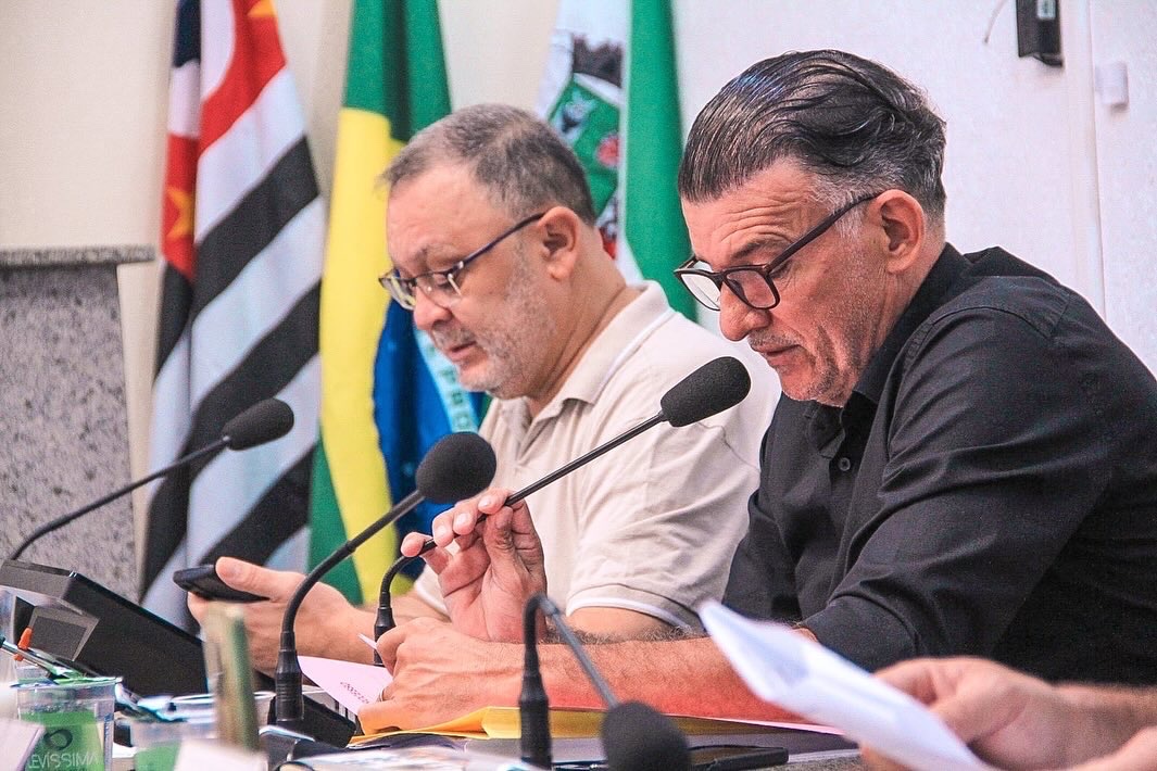 Vereadores realizam 125ª Sessão Ordinária