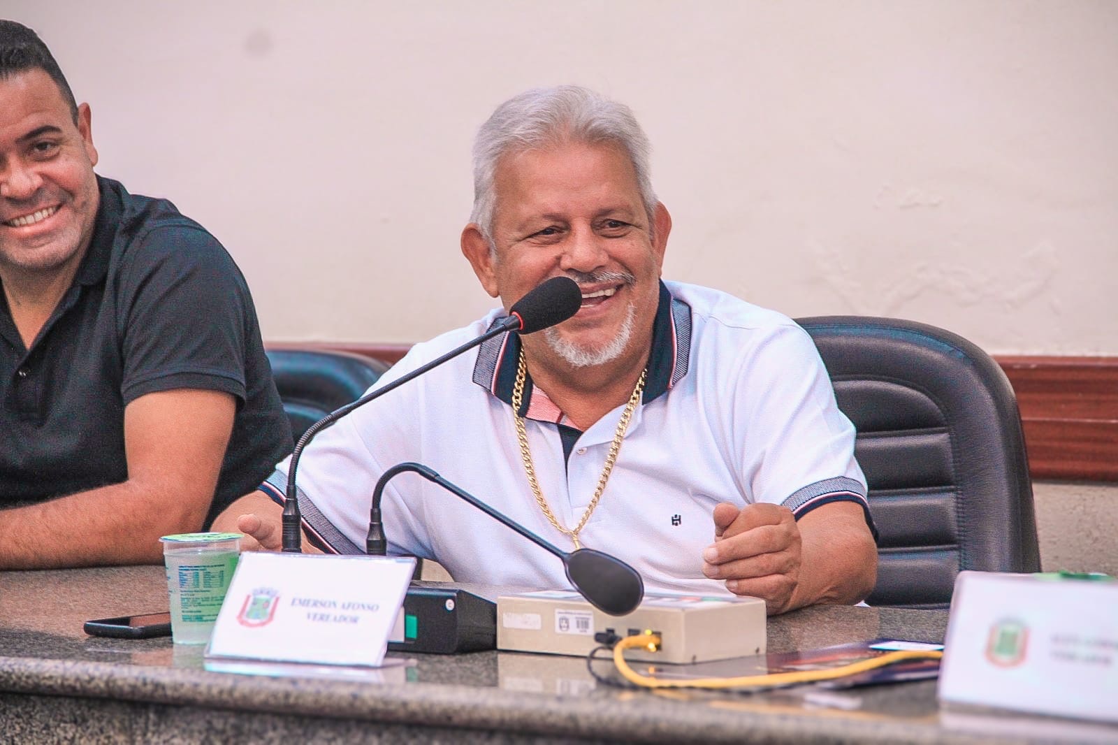 Sessão Plenária tem aprovação de Projeto de Lei e Moção de Aplausos