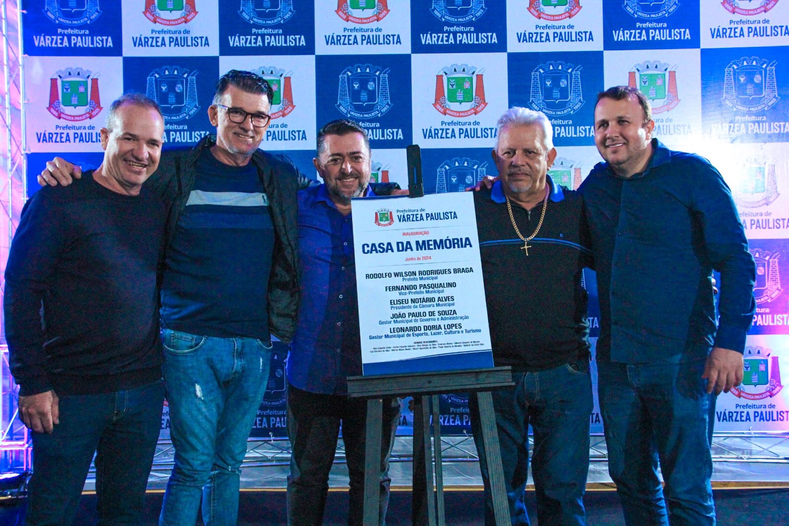 Vereadores prestigiam inauguração da Casa da Memória