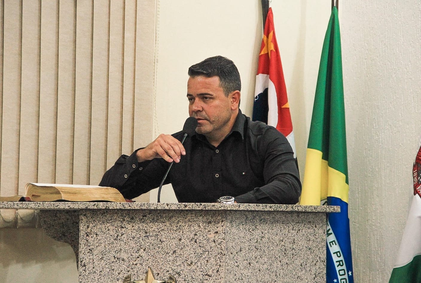 Vereadores realizam Sessão Ordinária