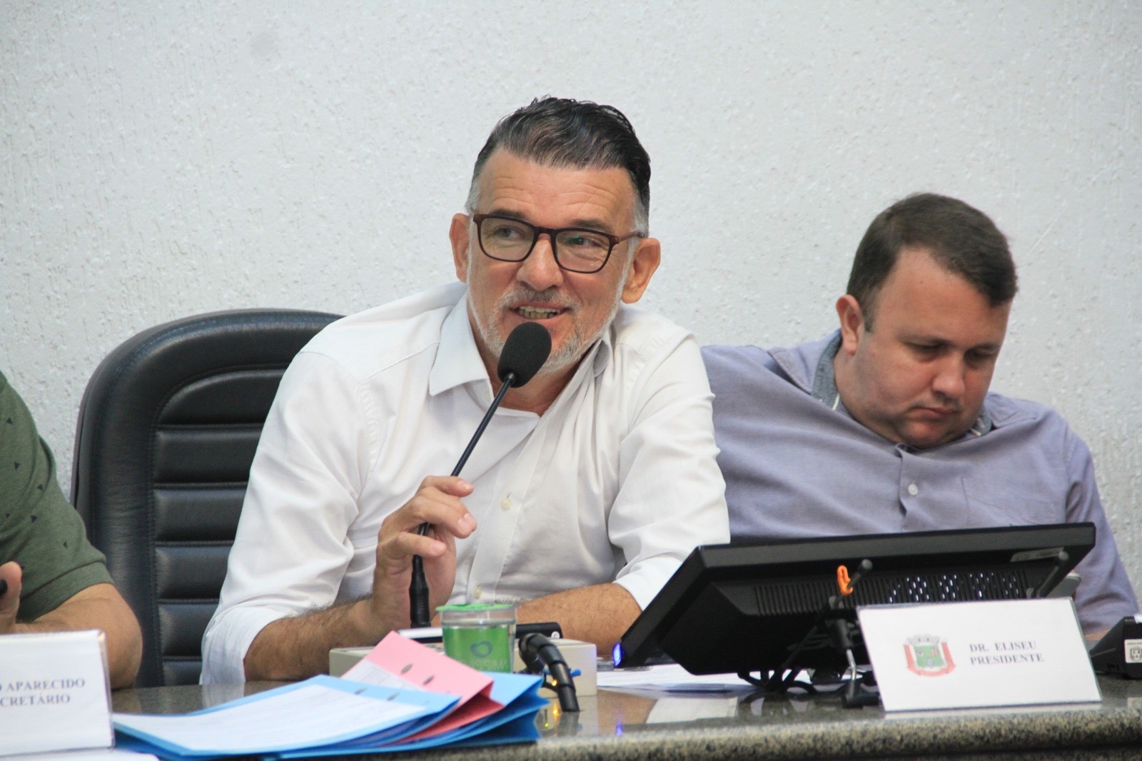 Vereadores realizam 147ª Sessão Ordinária