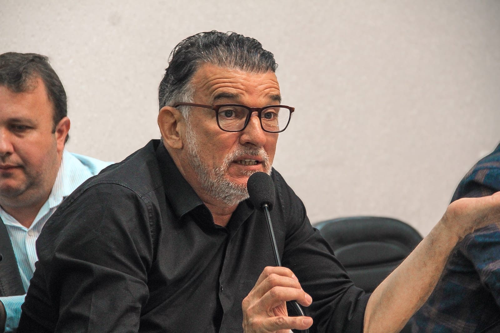 156ª Sessão Ordinária é realizada pelos parlamentares